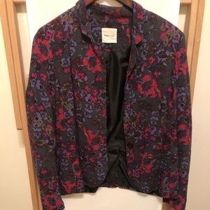 Super cute silence + noise purple floral blazer